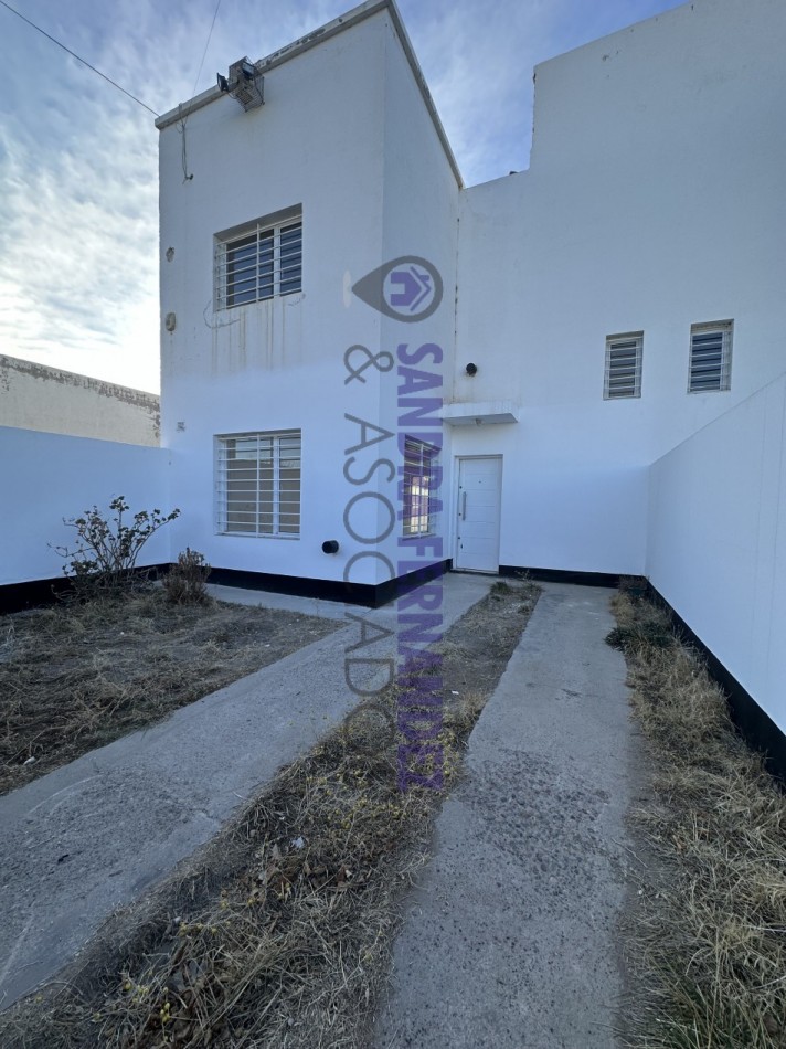 Neuquen Alquiler Duplex 3 dormitorios Zona La Zagala 