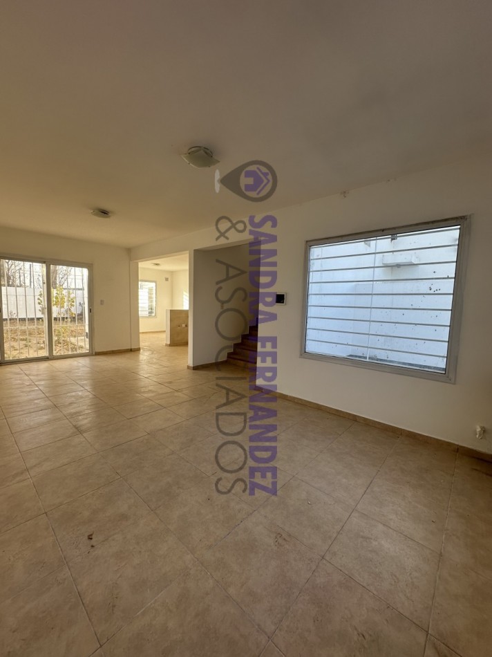 Neuquen Alquiler Duplex 3 dormitorios Zona La Zagala 