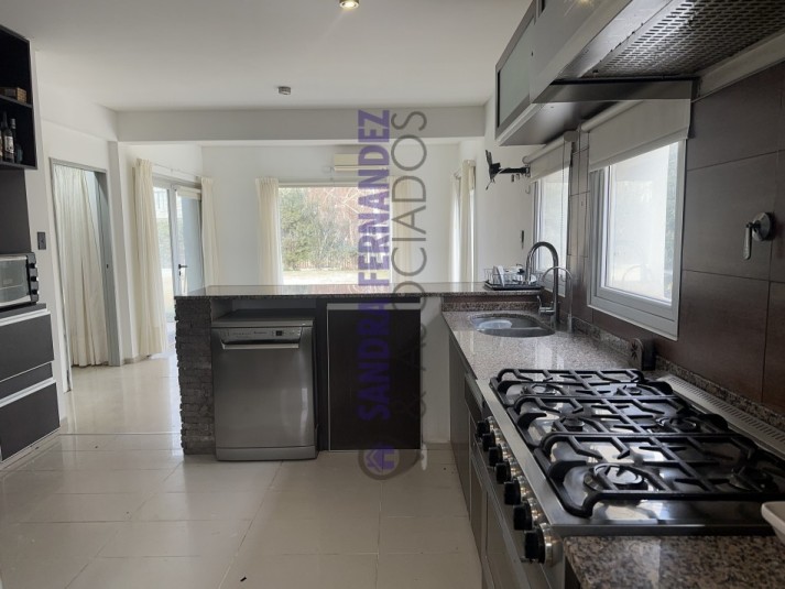 Neuquen Casa en dos plantas Barrio Cerrado Costa Azul 