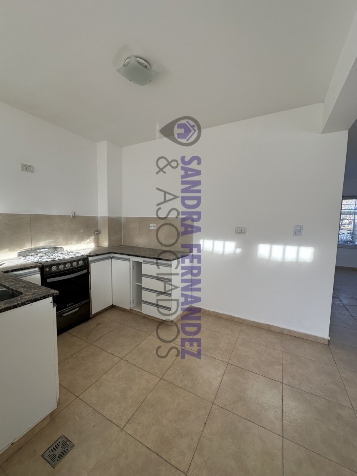 Neuquen Alquiler Duplex 3 dormitorios Zona La Zagala 