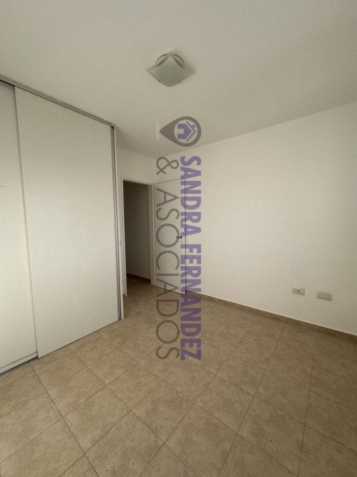 Neuquen Alquiler Duplex 3 dormitorios Zona La Zagala 