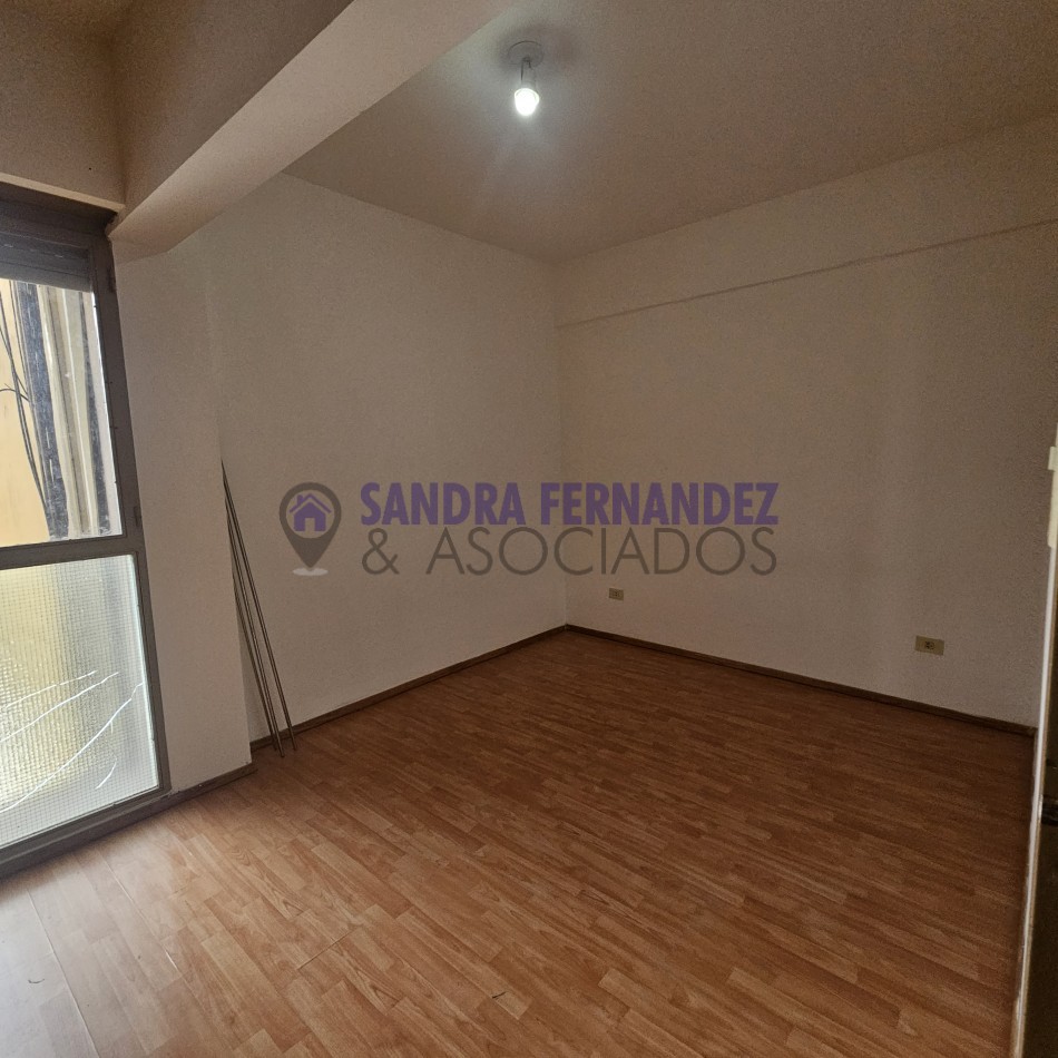 Neuquen Alquiler Departamento 2 dormitorios  Zona Policlinico ADOS/Supermercado La Anonima del alto. 
