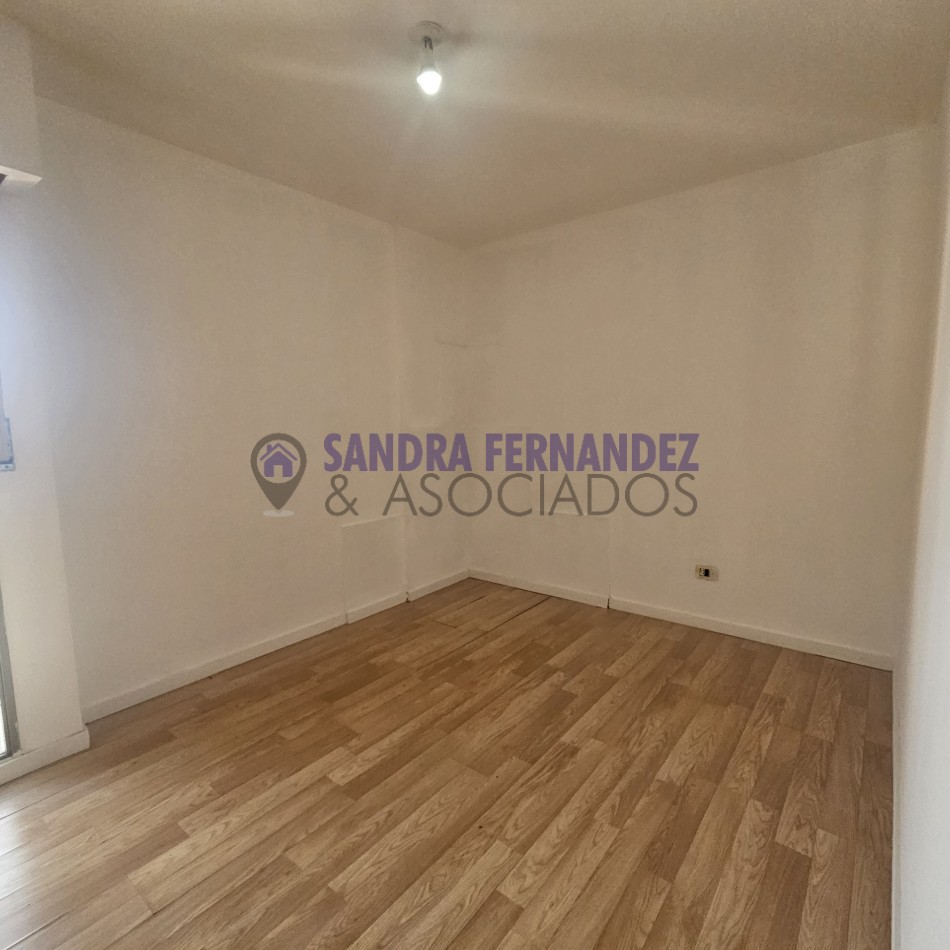Neuquen Alquiler Departamento 2 dormitorios  Zona Policlinico ADOS/Supermercado La Anonima del alto. 