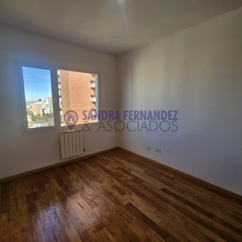 Neuquen. Alquiler Departamento 2 dormitorios (suite) Cochera Baulera