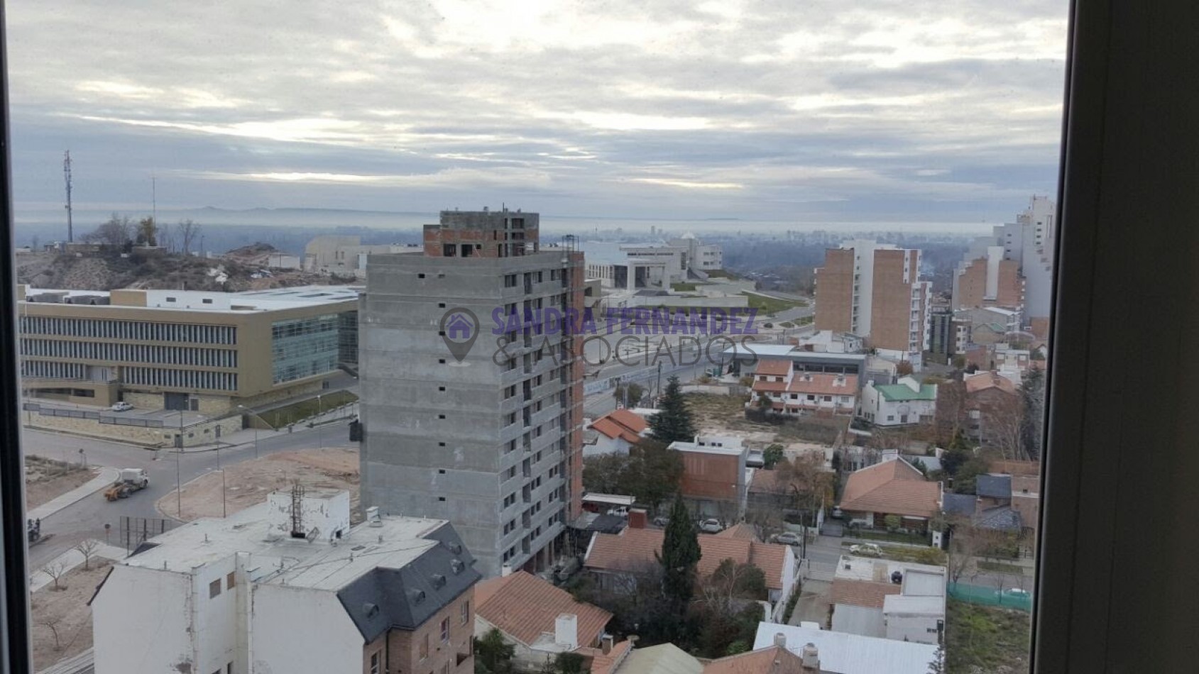 Neuquen Departamento zona UNCO-Poder Judicial -Legislatura 