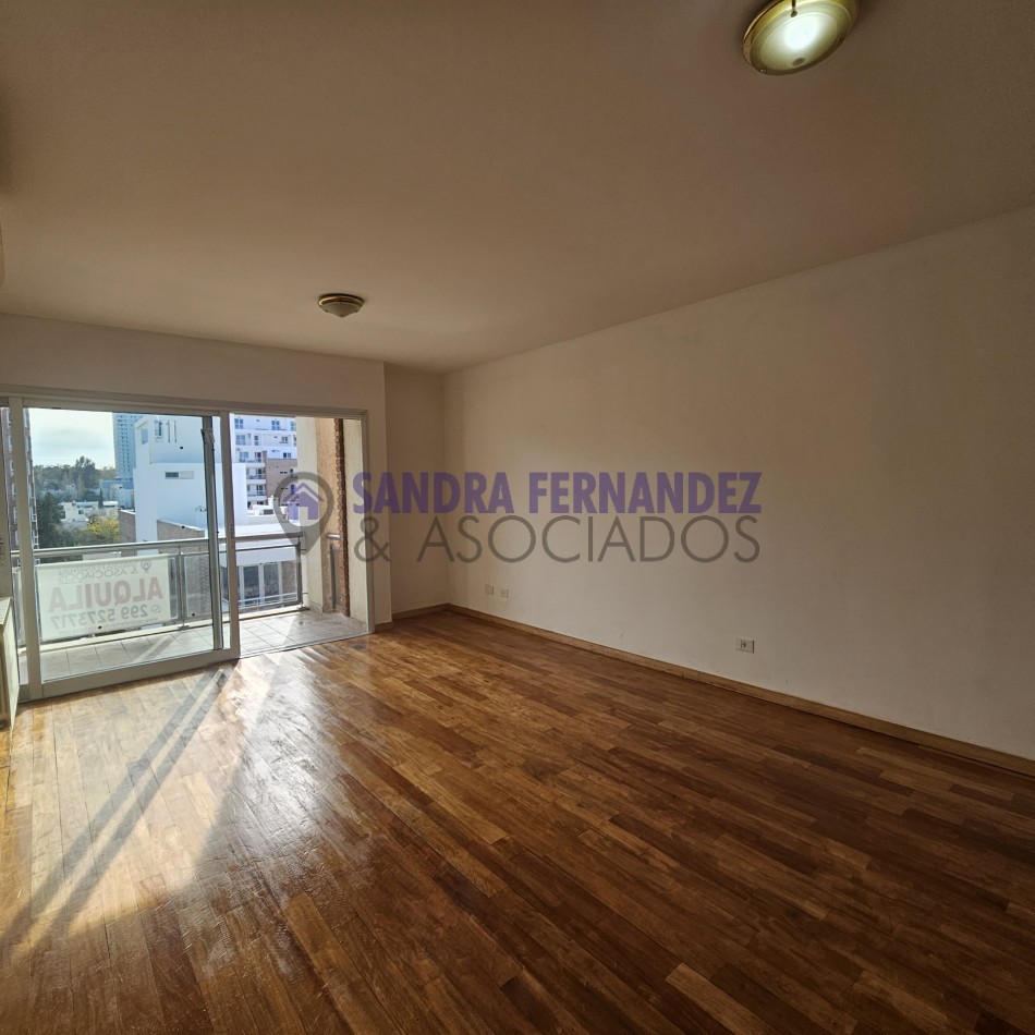 Neuquen. Alquiler Departamento 2 dormitorios (suite) Cochera Baulera