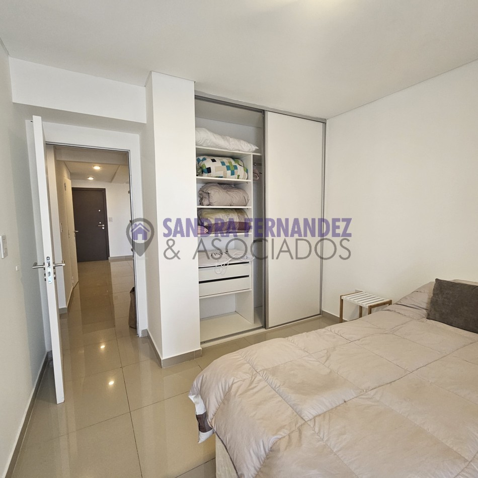 Neuquen Alquiler Departamento Amoblado Equipado. Centro Ciudad de Neuquen Capital Cochera