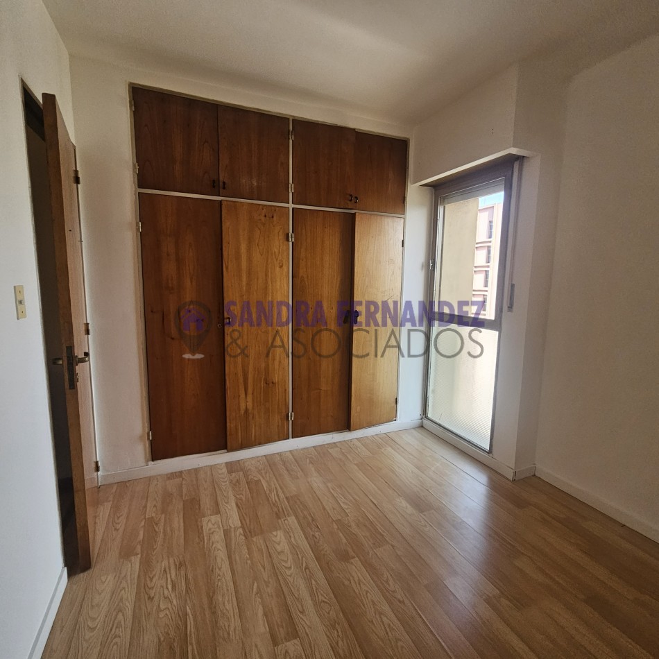 Neuquen Alquiler Departamento 2 dormitorios  Zona Policlinico ADOS/Supermercado La Anonima del alto. 