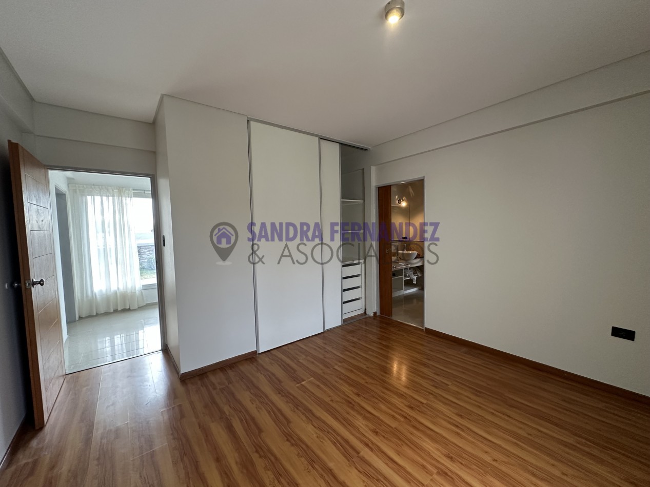 Neuquen Casa en dos plantas Barrio Cerrado Costa Azul 