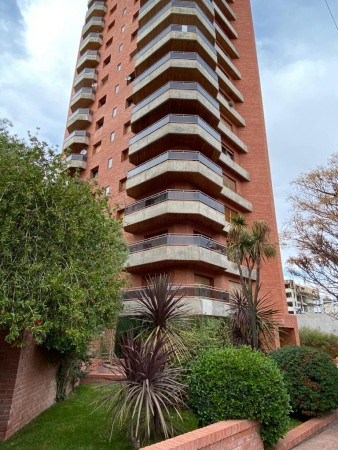 Neuquen. Venta. Piso Nivel Gerencial