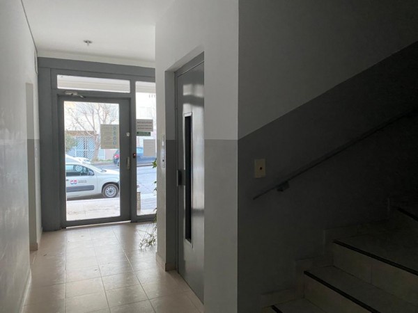 Neuquen. Alquiler Departamento 1 dormitorio. Cochera. zona Hipermercado La Anónima