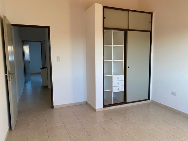 Neuquen. Alquiler. Duplex 2 dormitorios Barrio Huilliches