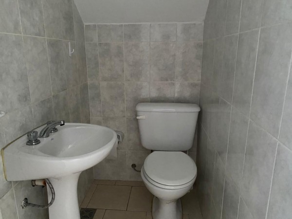 Neuquen. Alquiler. Duplex 2 dormitorios Barrio Huilliches