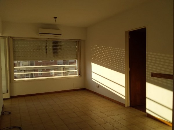 Neuquen. Alquiler Departamento 1 dorm Zona San Lucas. B° María Auxiliadora