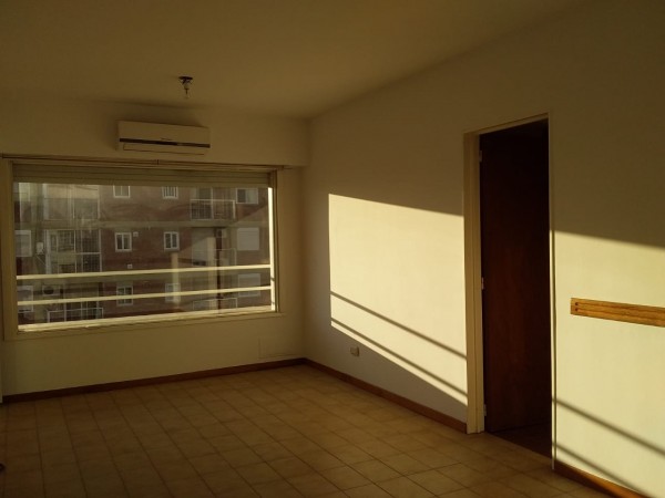 Neuquen. Alquiler Departamento 1 dorm Zona San Lucas. B° María Auxiliadora