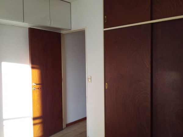 Neuquen. Alquiler Departamento 1 dorm Zona San Lucas. B° María Auxiliadora