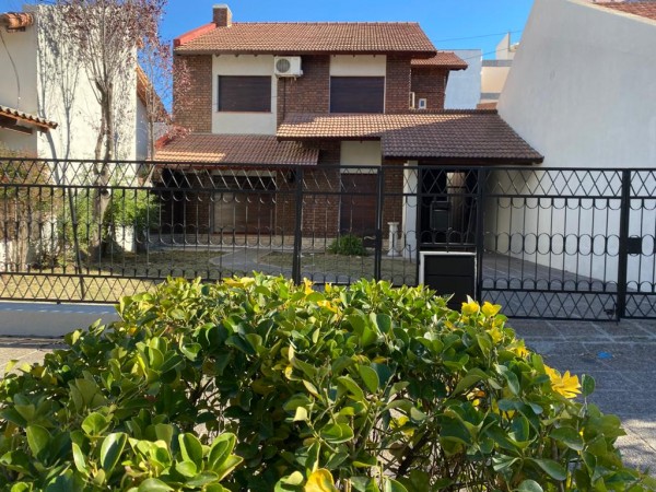 Neuquen. Alquiler. Casa Barrio María Auxiliadora