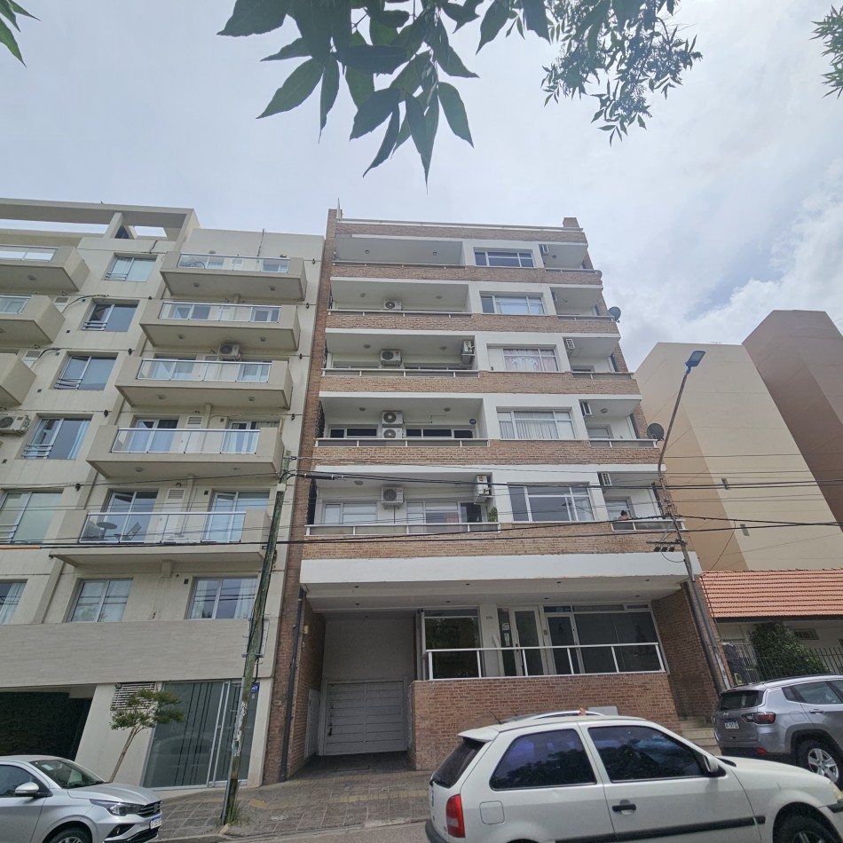 Neuquen Venta Departamento 2 dormitorios Cochera Zona UNCO/COTO