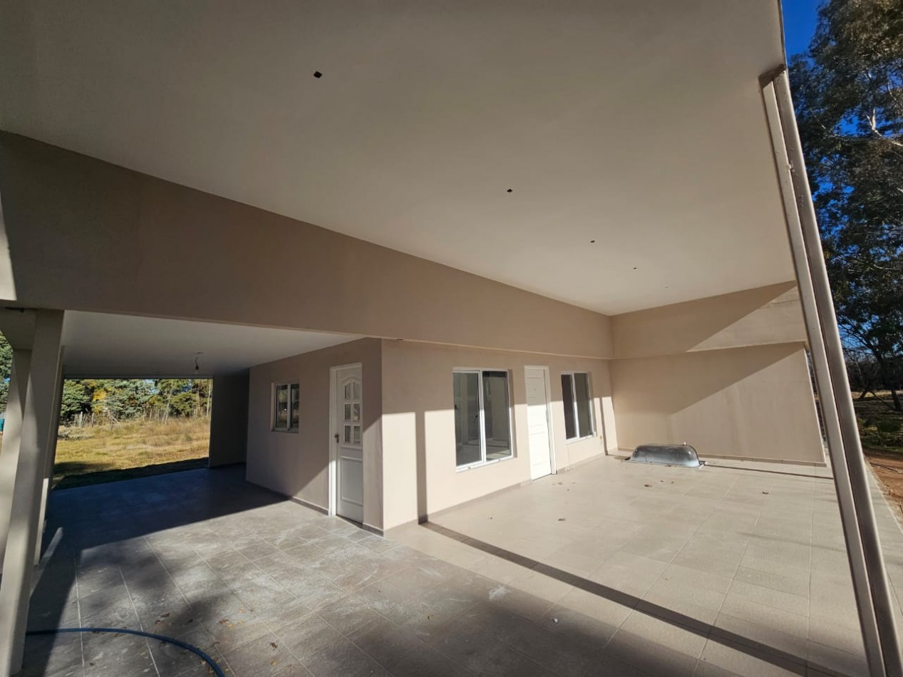 Neuquen. Alquiler Casa 2 dormitorios en Predio