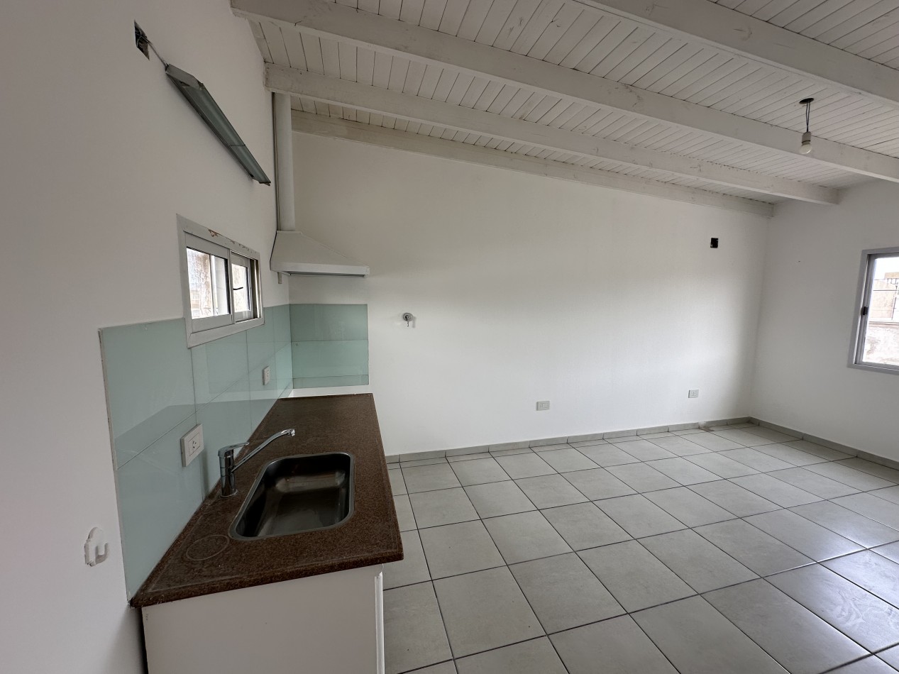 Rio Negro Cipolletti Alquiler Departamento 2 dormitorios B° Juventud y Desarrollo 