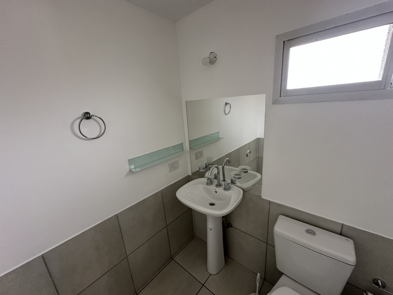 Rio Negro Cipolletti Alquiler Departamento 2 dormitorios B° Juventud y Desarrollo 