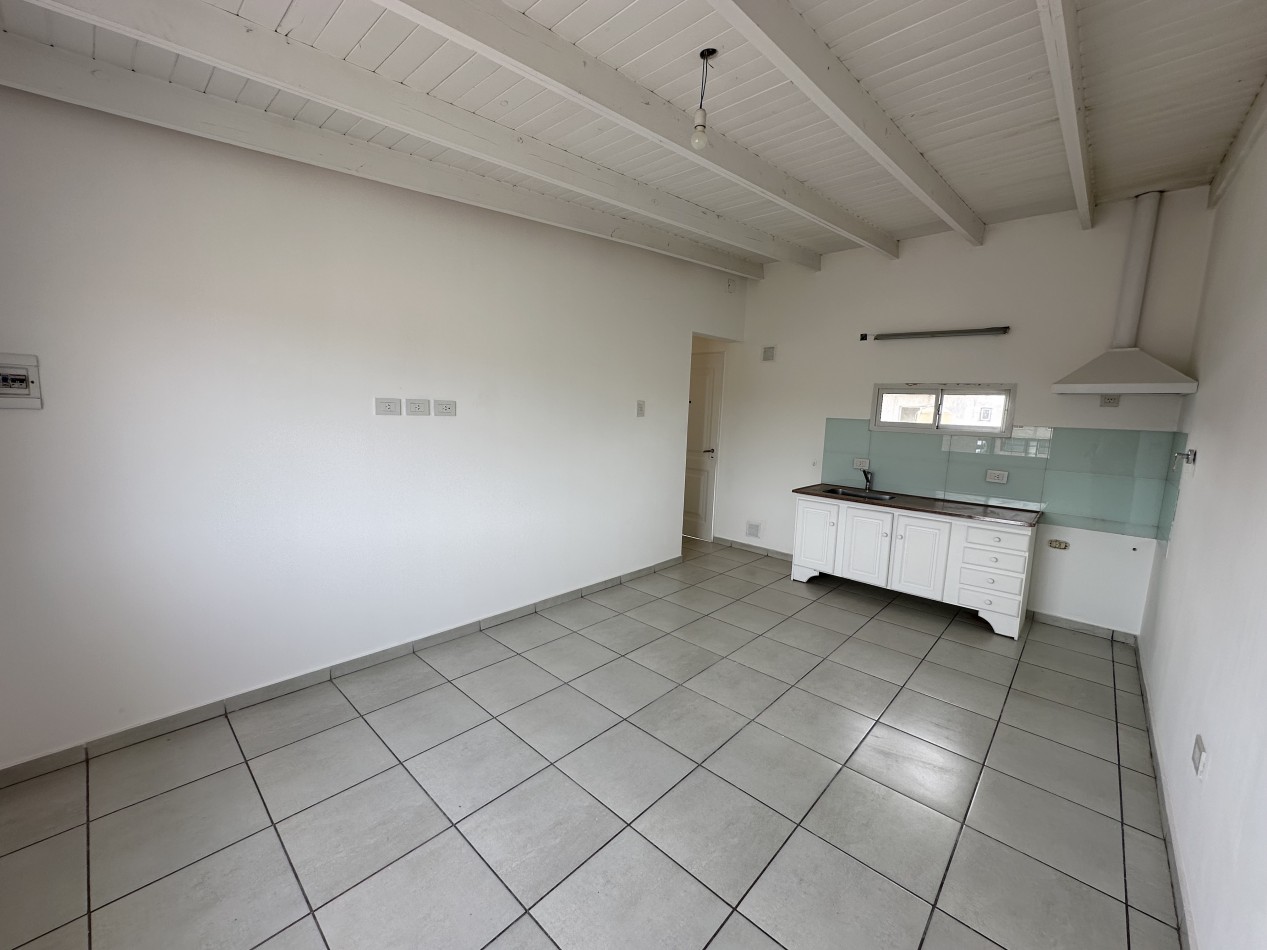 Rio Negro Cipolletti Alquiler Departamento 2 dormitorios B° Juventud y Desarrollo 