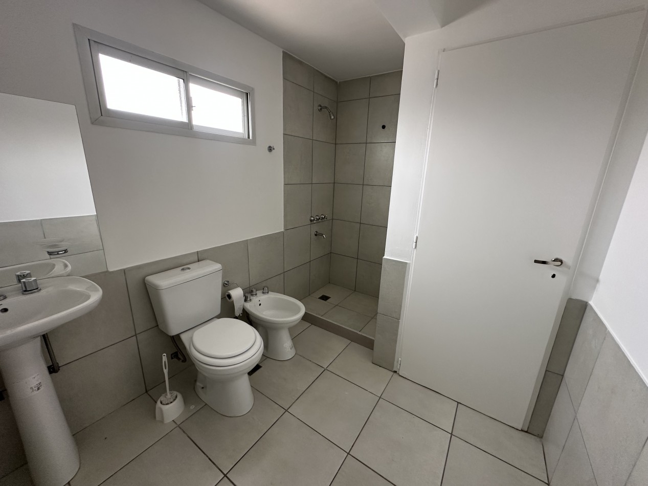 Rio Negro Cipolletti Alquiler Departamento 2 dormitorios B° Juventud y Desarrollo 