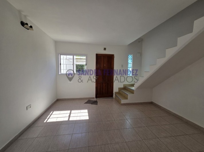 Neuquen Alquiler Duplex 2 dormitorios B° 14 de Octubre