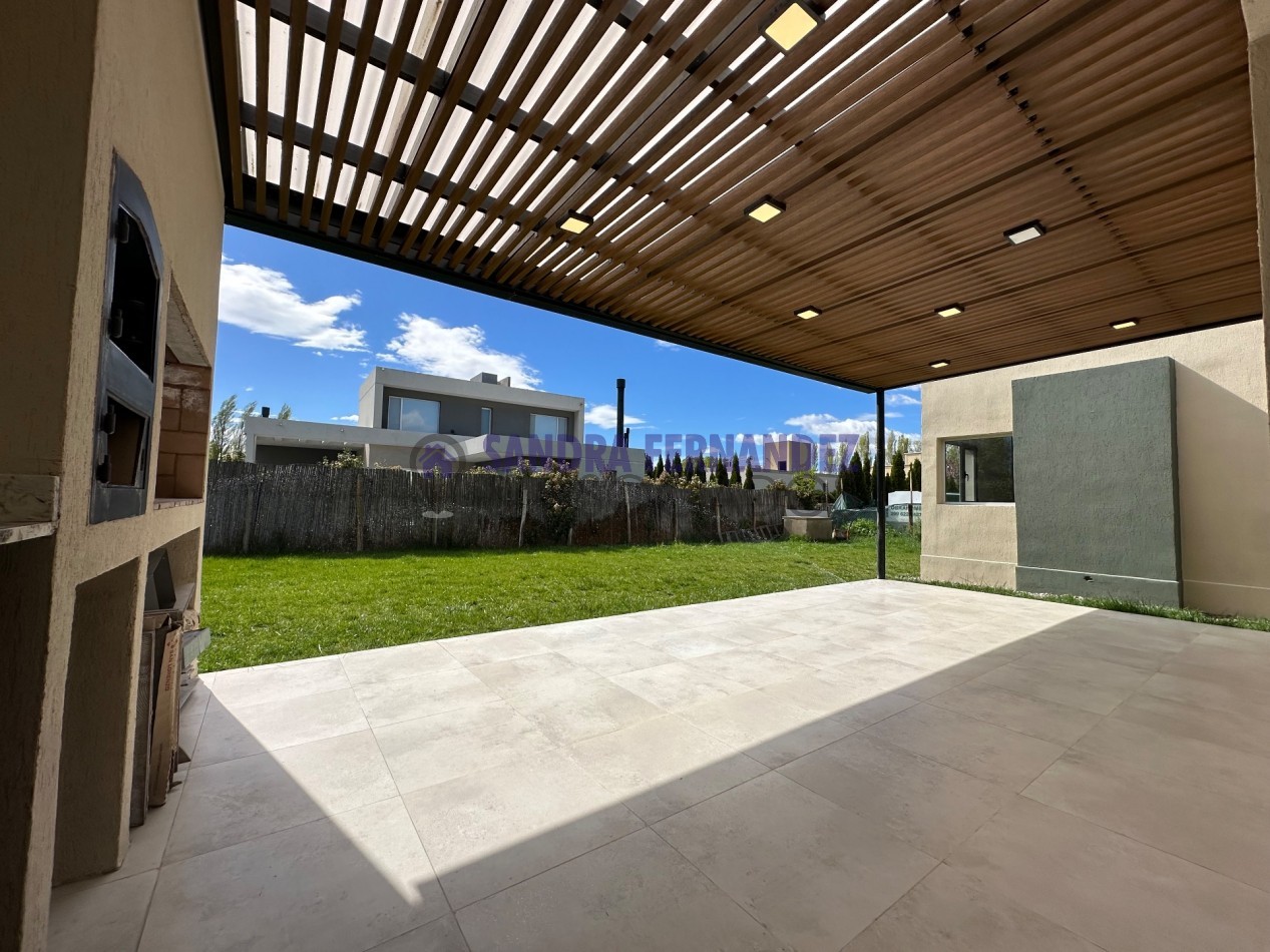 Neuquen Alquiler A ESTRENAR Casa en una sola planta 3 dormitorios, todos en suite Barrio Cerrado Sauces del Limay 