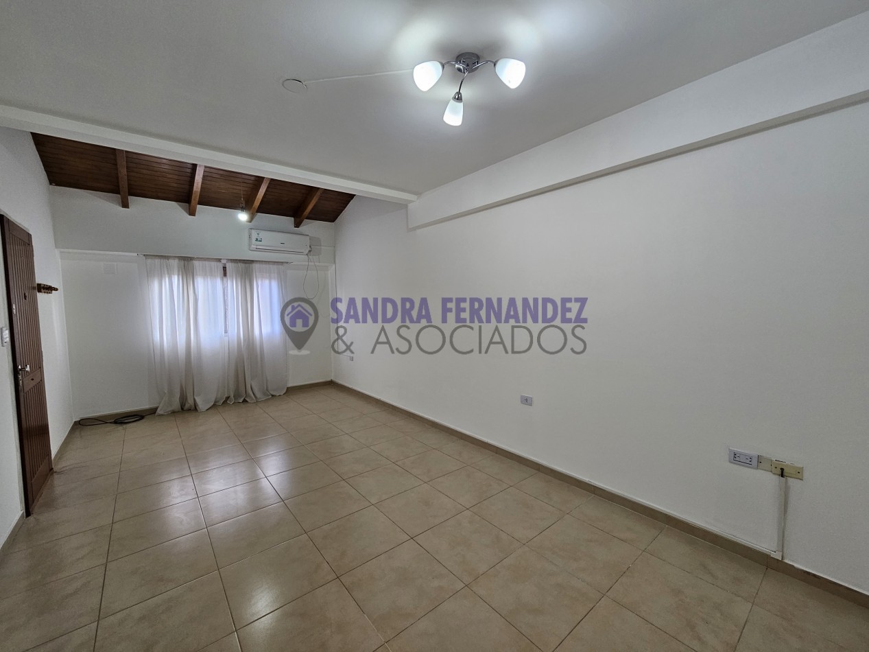 Neuquen. Alquiler. Duplex 3 dormitorios. Barrio Maria Auxiliadora