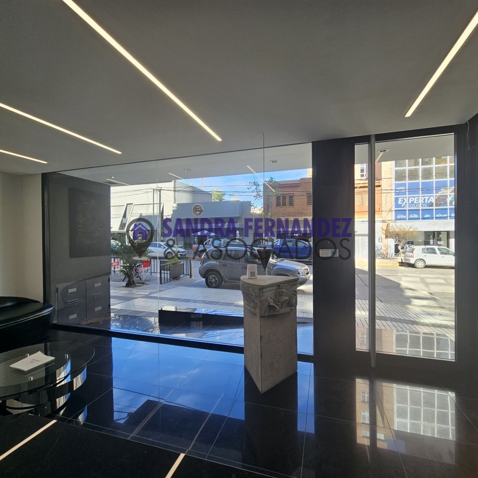 Neuquen Alquiler Departamento 1 dormitorio con terraza. Cochera Centro ciudad de Neuquen