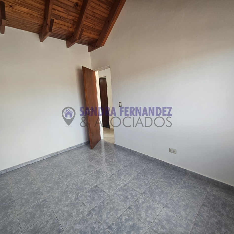 Neuquen. Alquiler. Duplex 3 dormitorios Zona Ruca Che