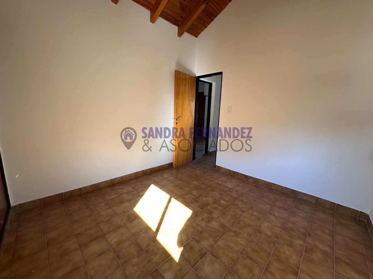Neuquen Alquiler Departamento en Complejo en 1° piso sin cochera