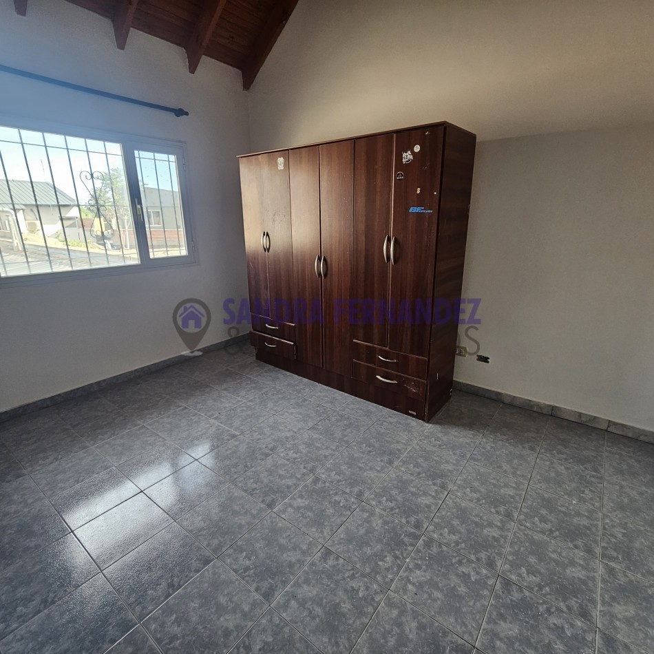 Neuquen. Alquiler. Duplex 3 dormitorios Zona Ruca Che