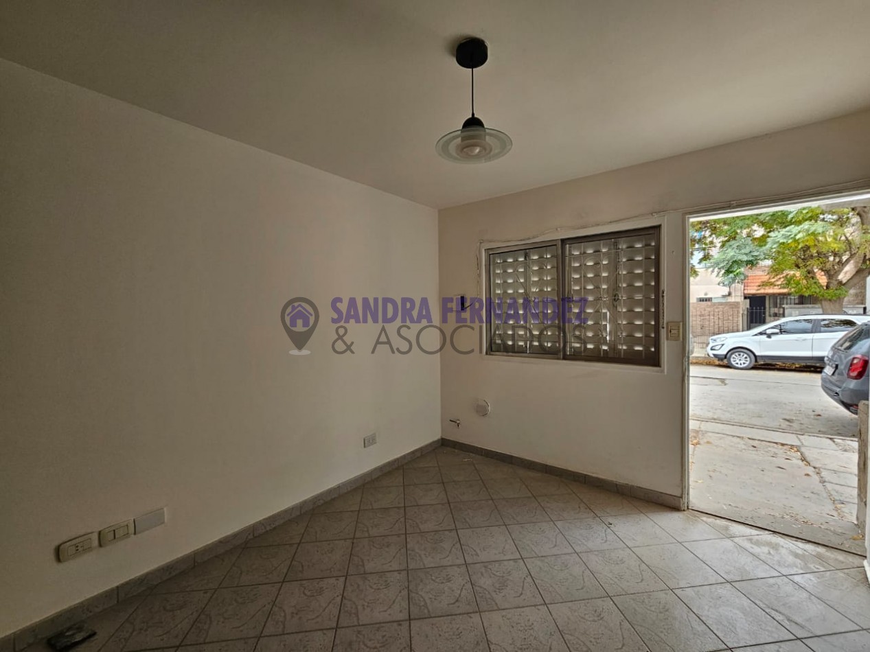 Rio Negro Cipolletti VENTA Duplex 3 dormitorios Barrio Villarino (1200 Viciendas)