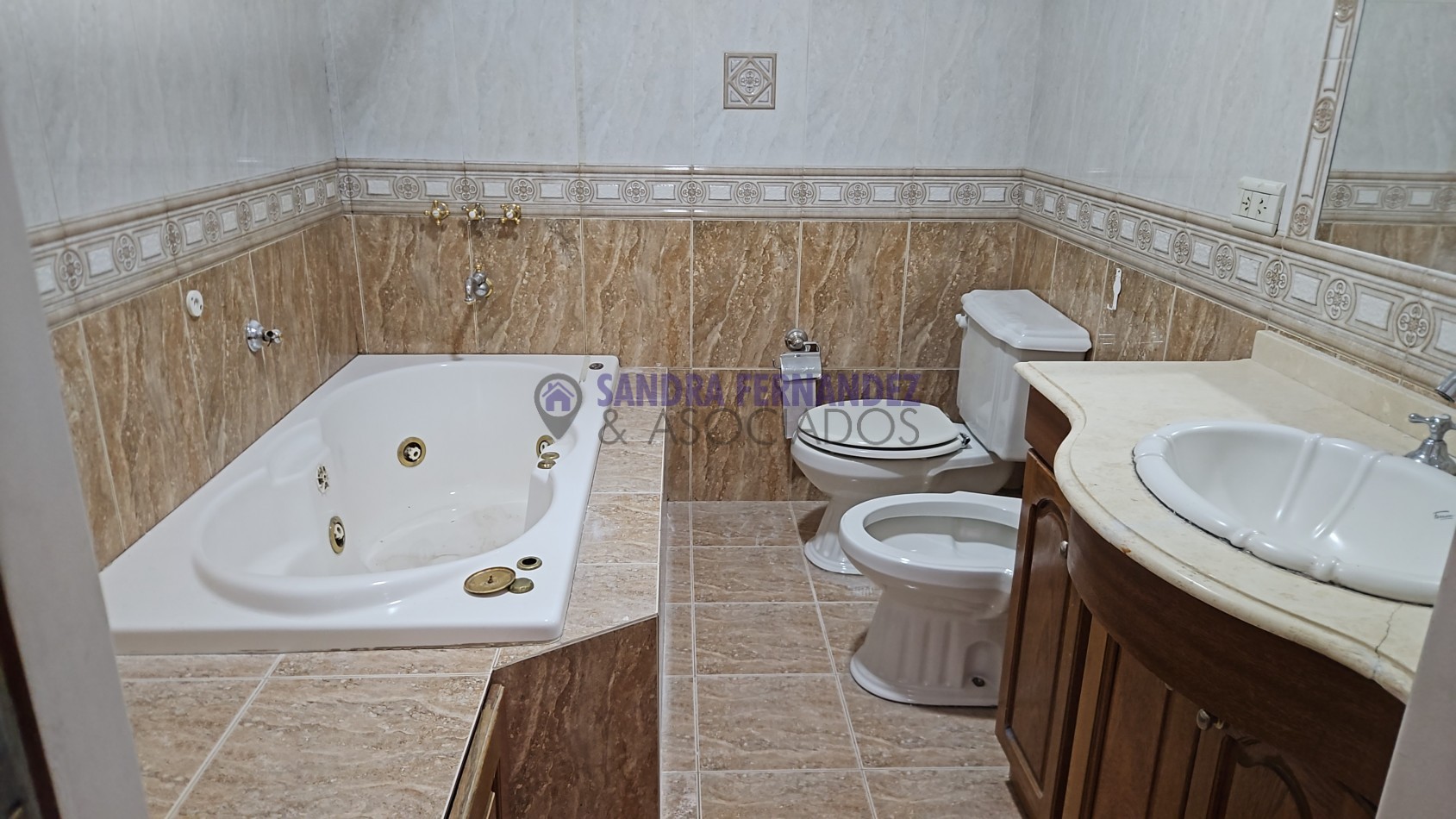 Neuquen Alquiler Casa B°Santa Genoveva