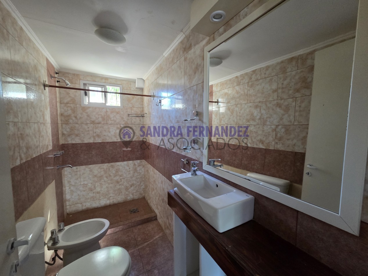 Neuquen, Alquiler, Departamento 1 dormitorio, en Complejo. Barrio Villa Maria