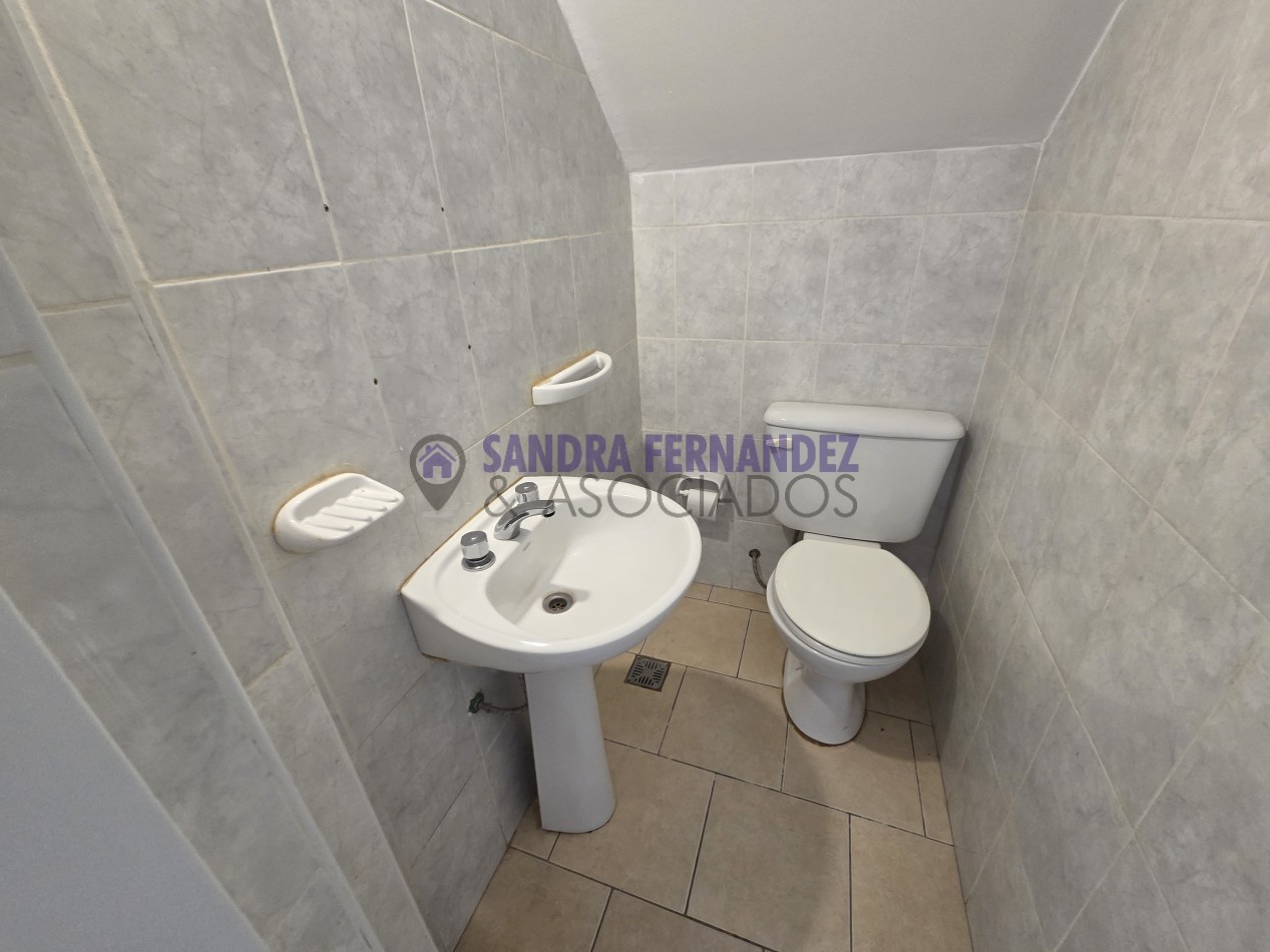 Neuquen. Alquiler. Duplex 2 dormitorios Barrio Huilliches