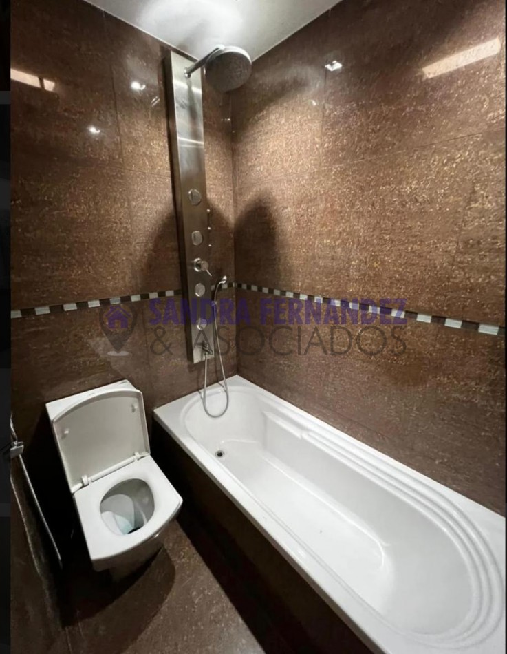 Rio Negro Cipolletti Barrio Flamingo Casa niel gerencial 