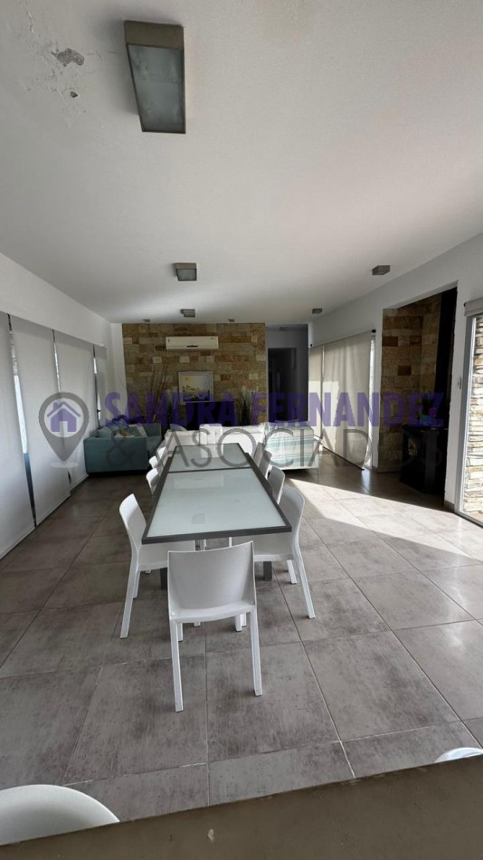  Neuquen. ALQUILER/VENTA La Peninsula Casa amoblada equipada 3 dormitorios