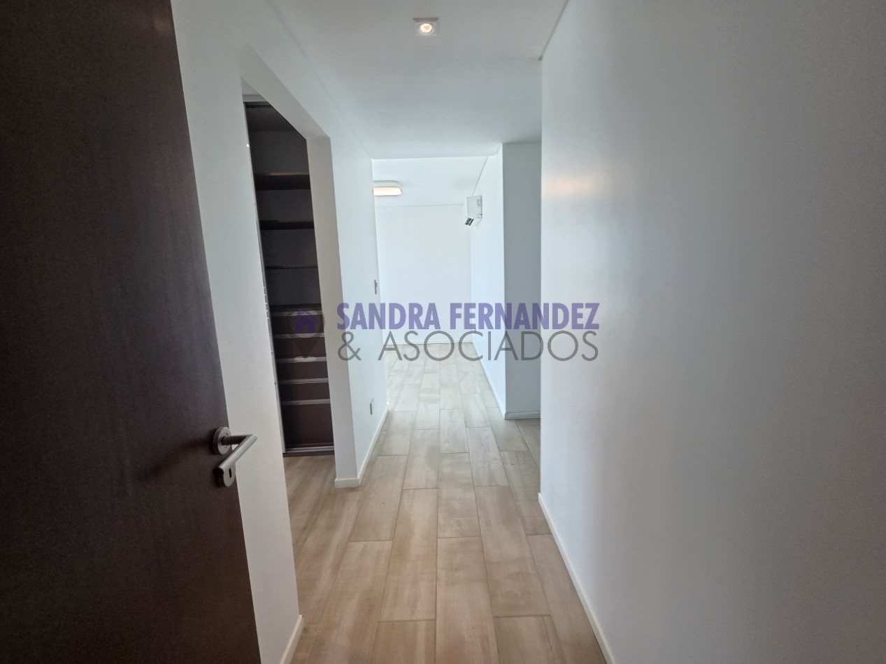 Neuquen. Alquiler NIVEL GERENCIAL Departamento  Semipiso 3 dorm