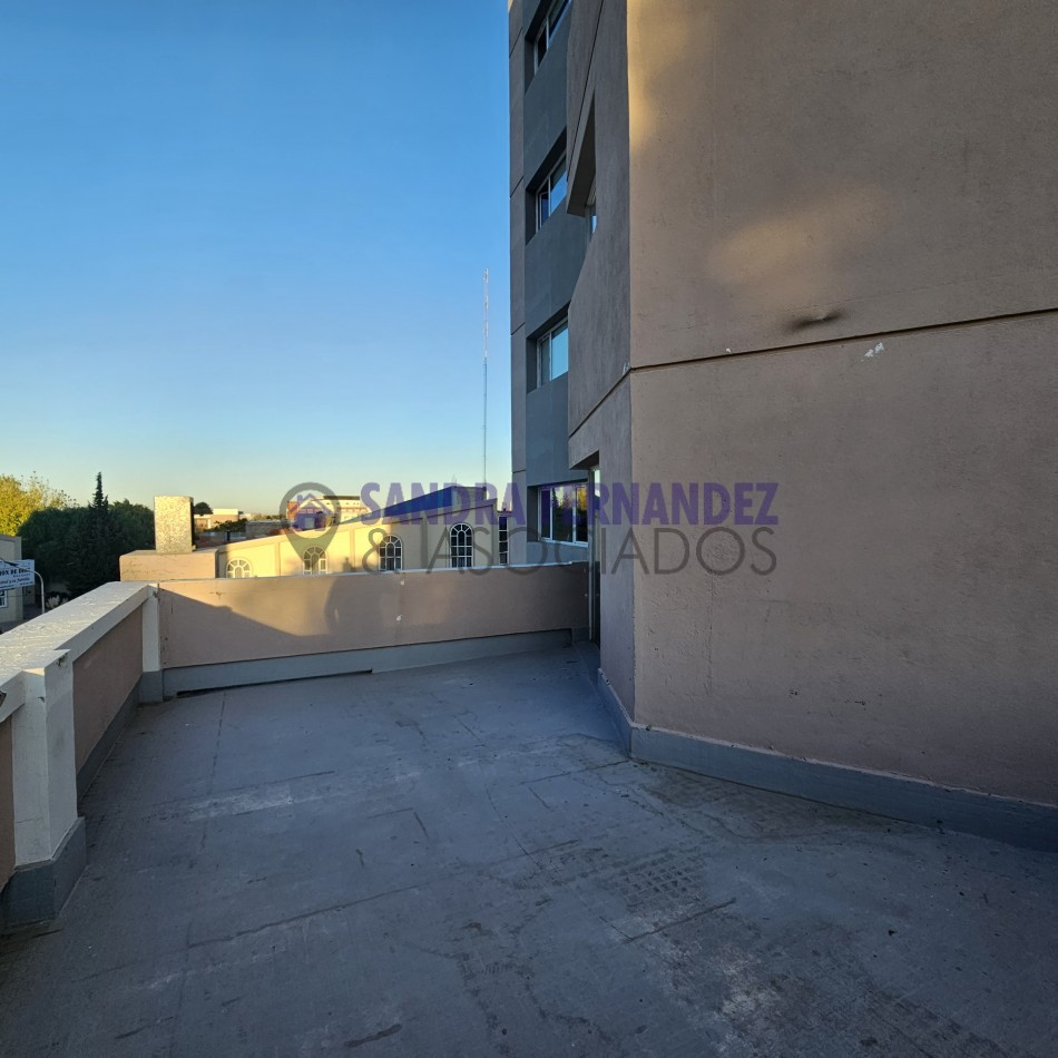 Neuquen Alquiler Departamento semipiso 2 dorm B° Santa Genoveva