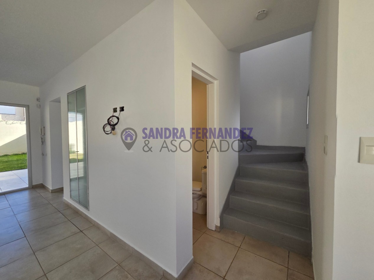 Rio Negro Cipolletti Duplex 2 dormitorios B° Rincon Lindo II