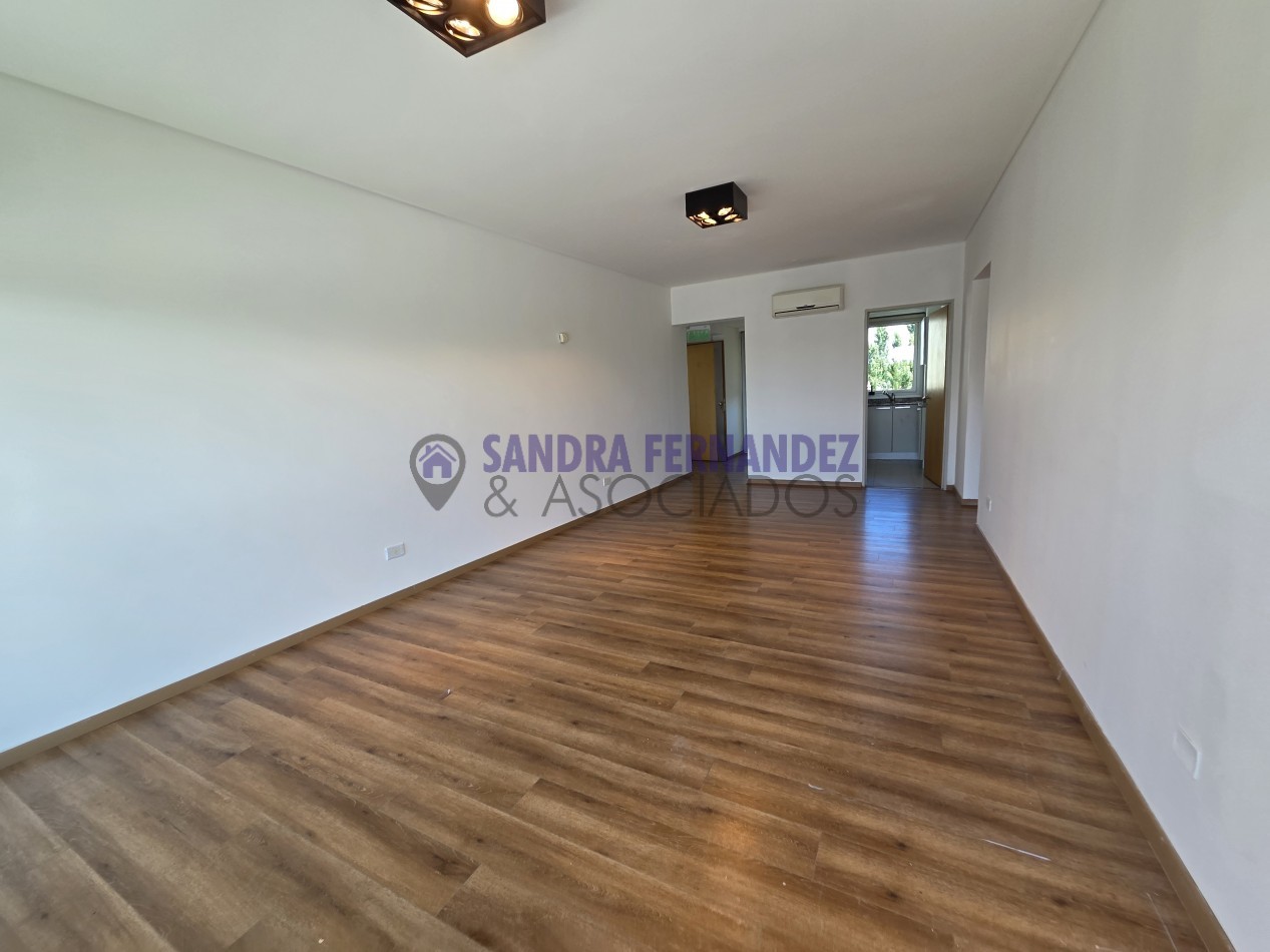 Neuquen Alquiler Departamento 2 dormitorios suite cochera Paseo de la Costa 