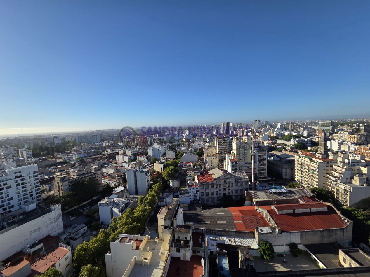 Buenos Aires. CABA. San Telmo. Torre Quartier San Telmo. Cercano a: UADE-UCA-UTN 1 dormitorio Cochera Opcional