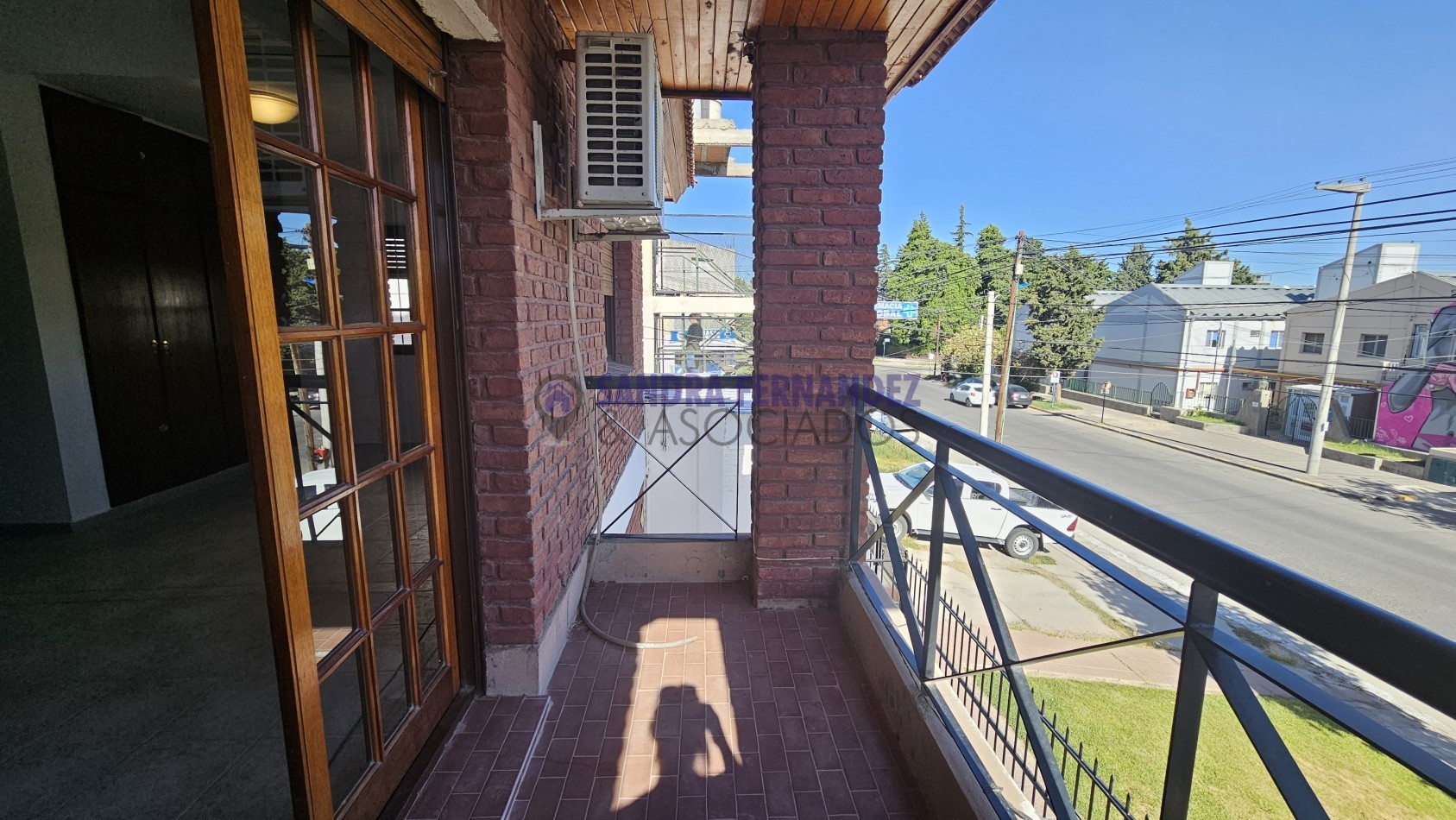 Neuquen. Venta Casa Barrio Santa Genoveva Salida por dos calles