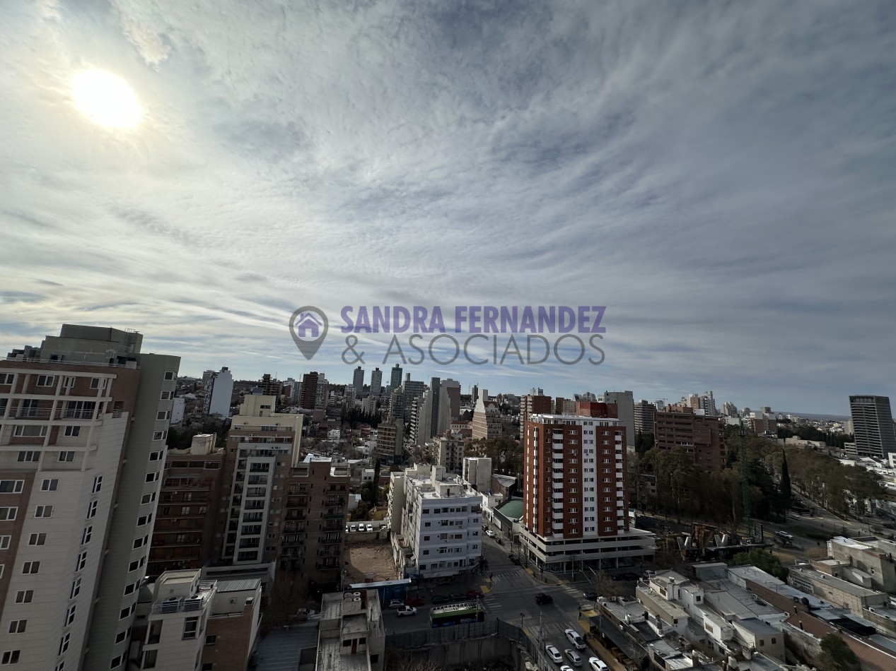 Neuquen Alquiler Departamento 1 dormitorio con terraza. Cochera Centro ciudad de Neuquen