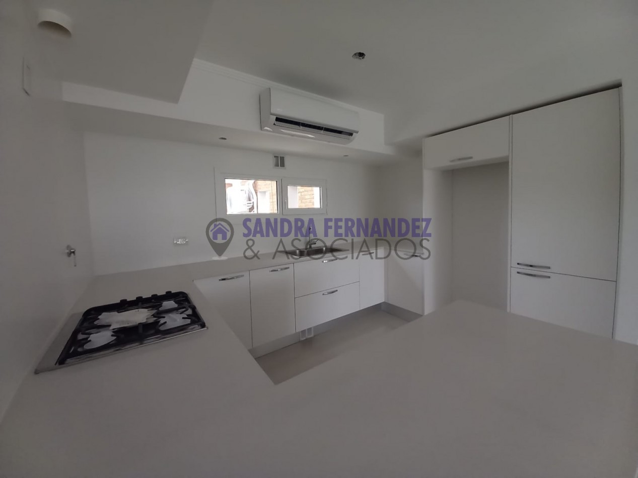 Neuquen Venta Departamento 2 dormitorios a estrenar. Cochera. Baulera Ecor J 