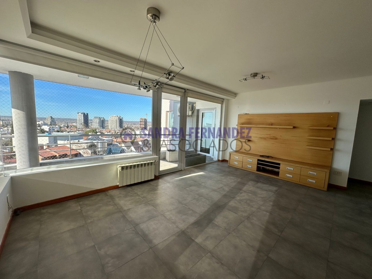 Neuquen Alquiler Semipiso Departamento 2 dormitorios (suite) Cochera Baulera
