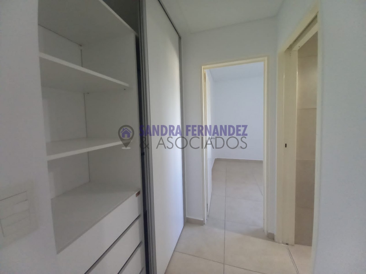 Rio Negro Cipolletti Alquiler Departamento 1 dormitorio Cochera